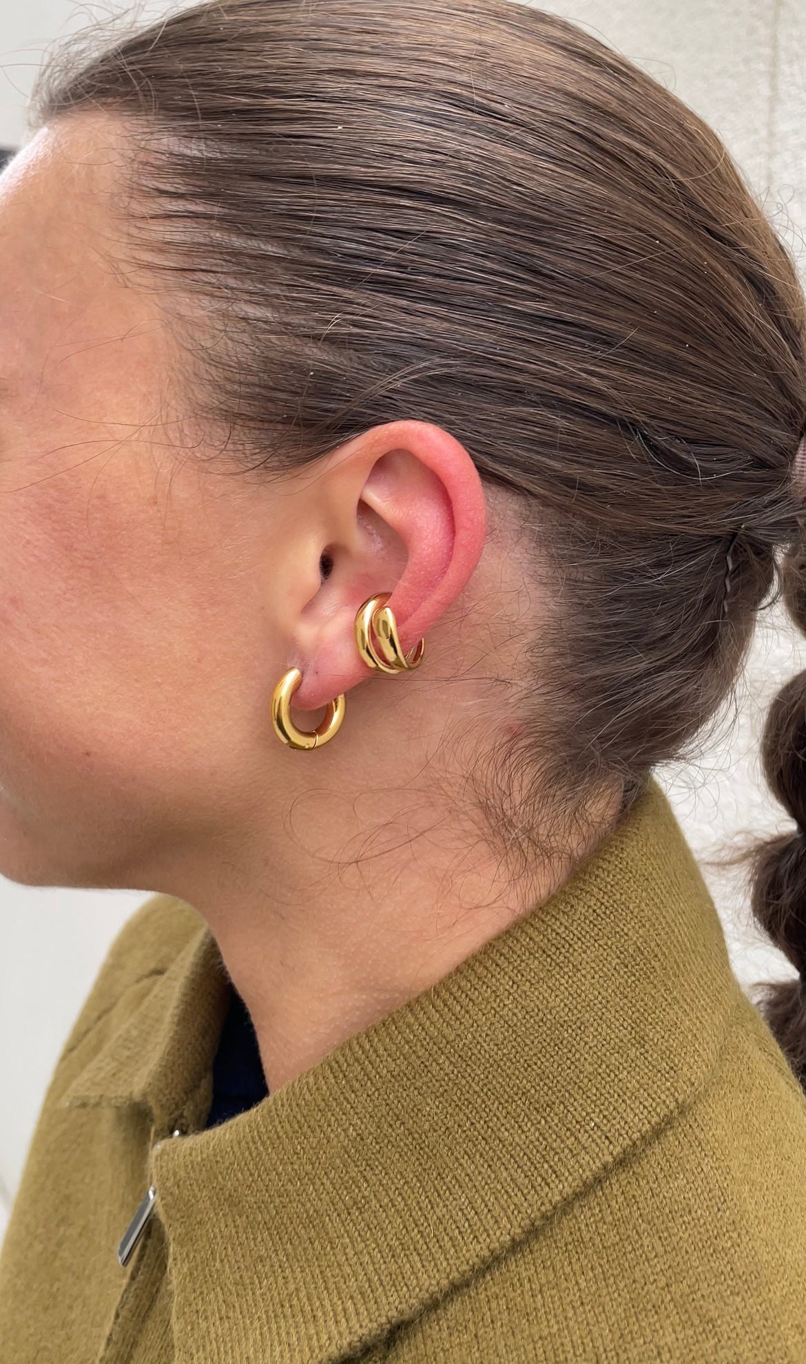 Embrace ear cuff