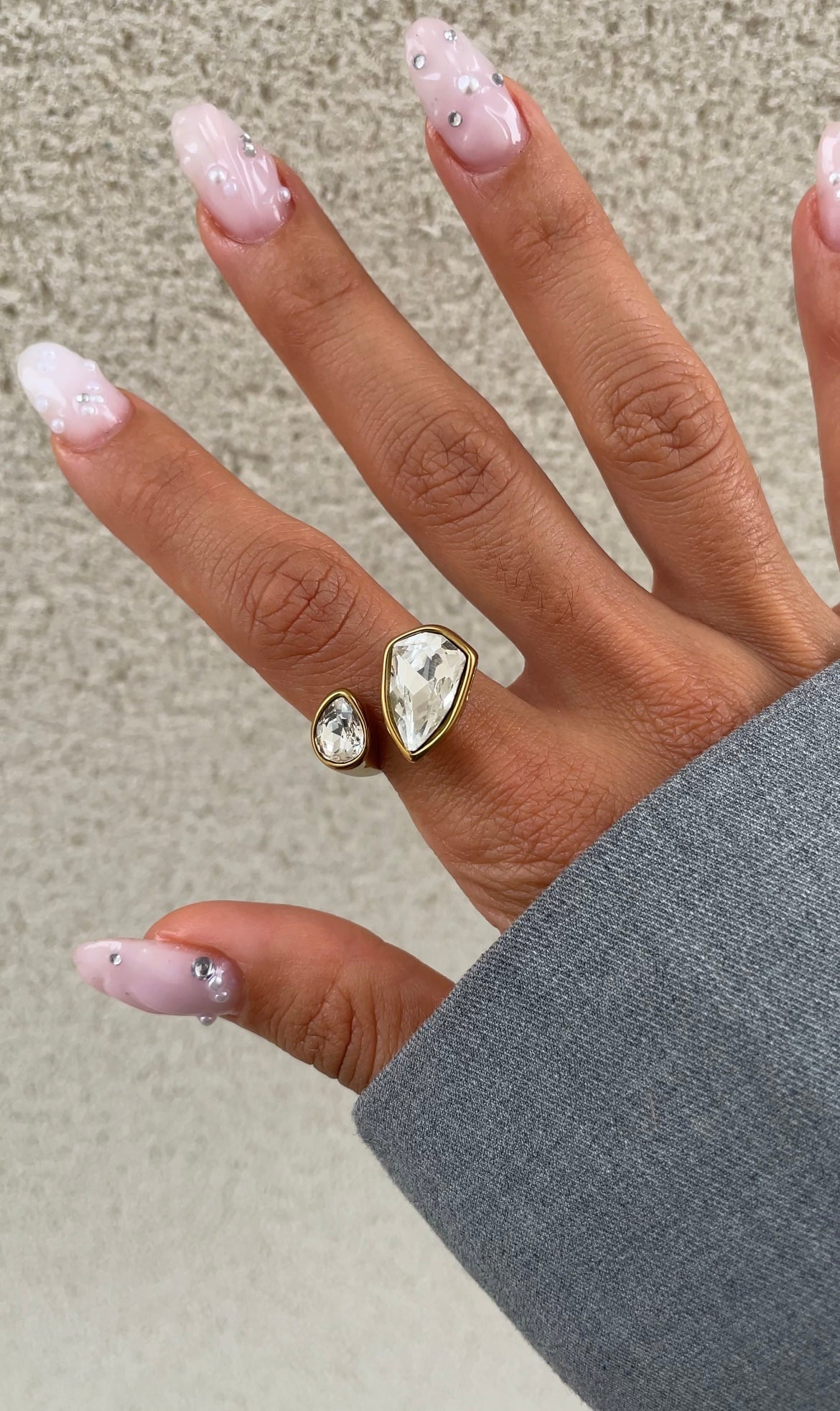 Double gems ring