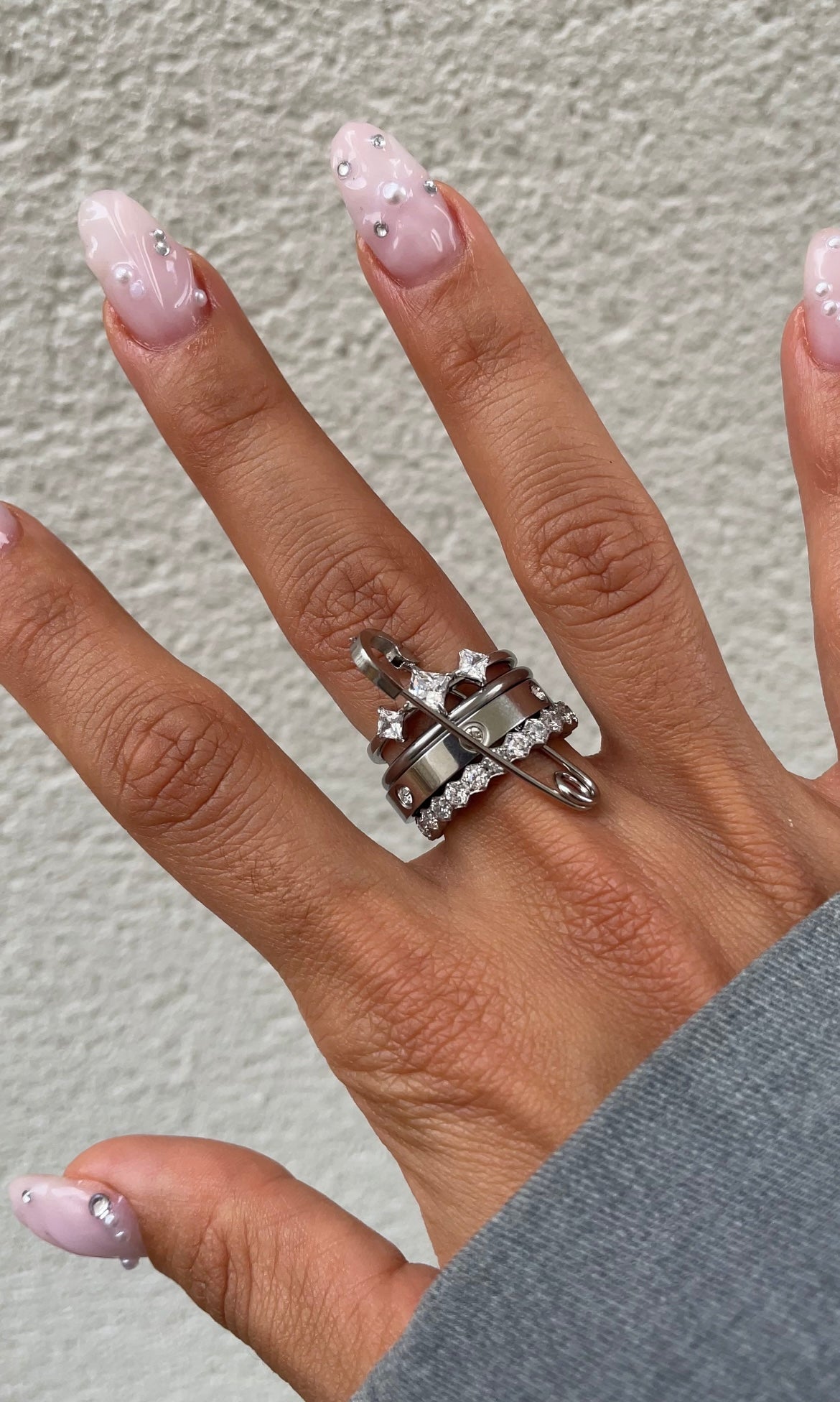 Gems couture ring