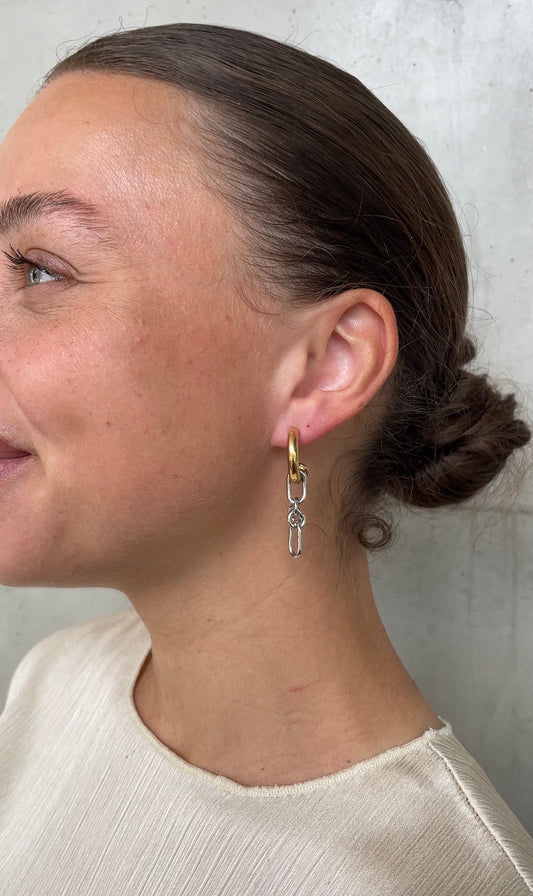 Thin Asymmetric knot earrings