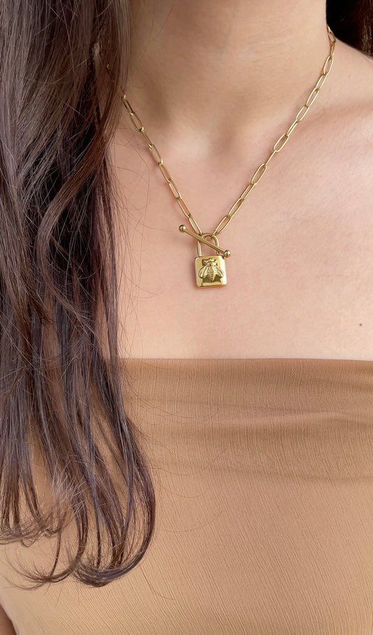 Locked Bee necklace