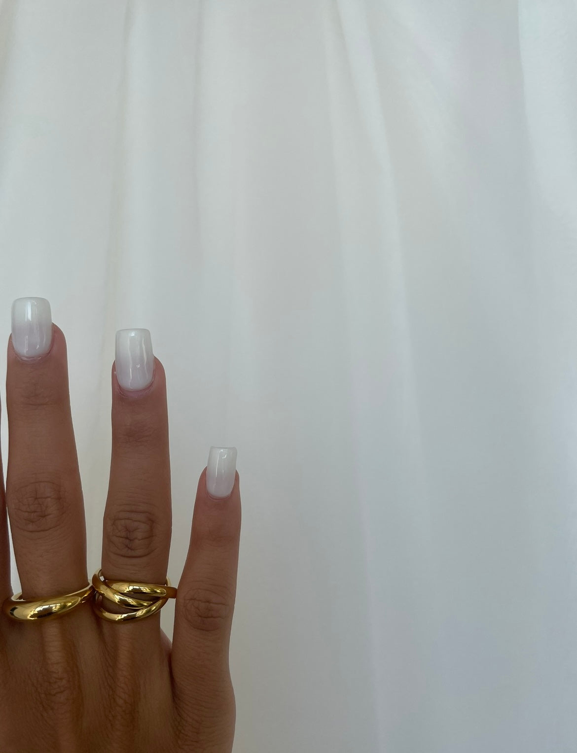 Laced ring